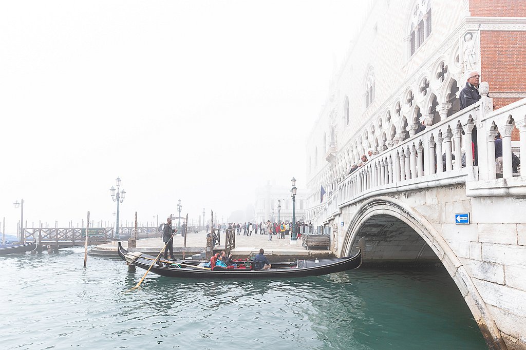 14 - VENEZIA -  NEBBIA AI PONTI 7651.jpg
